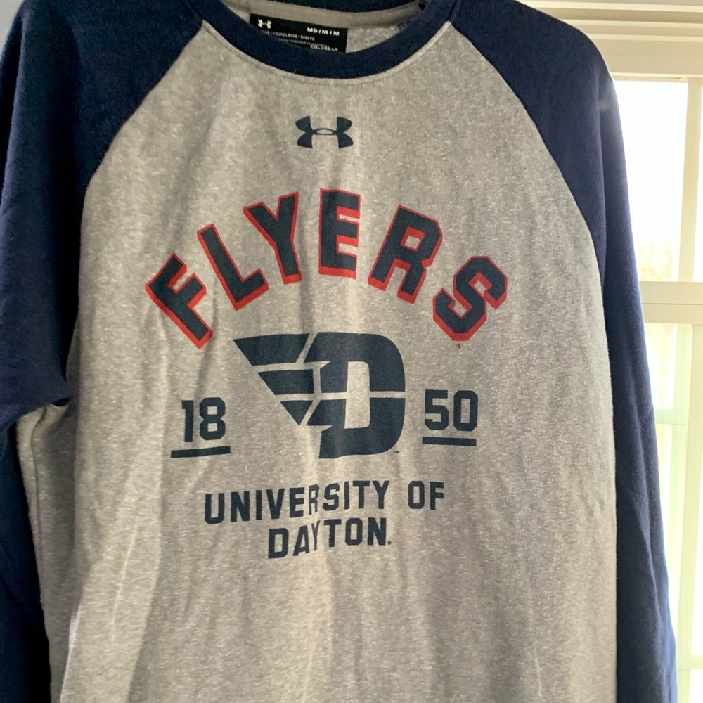 Dayton Under Armour sweatshirt